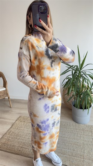 Yaka Düğmeli Batik Desen Elbise 
